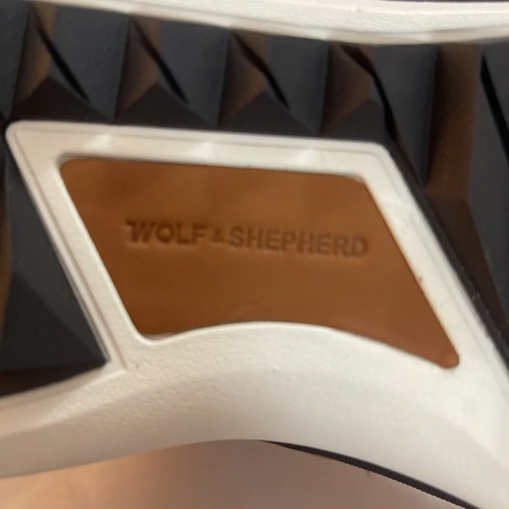 Wolf & Shepherd Crossover Hiker WTZ Men's Sz 10.5 Honey/White Hiking Boots‎ NIB